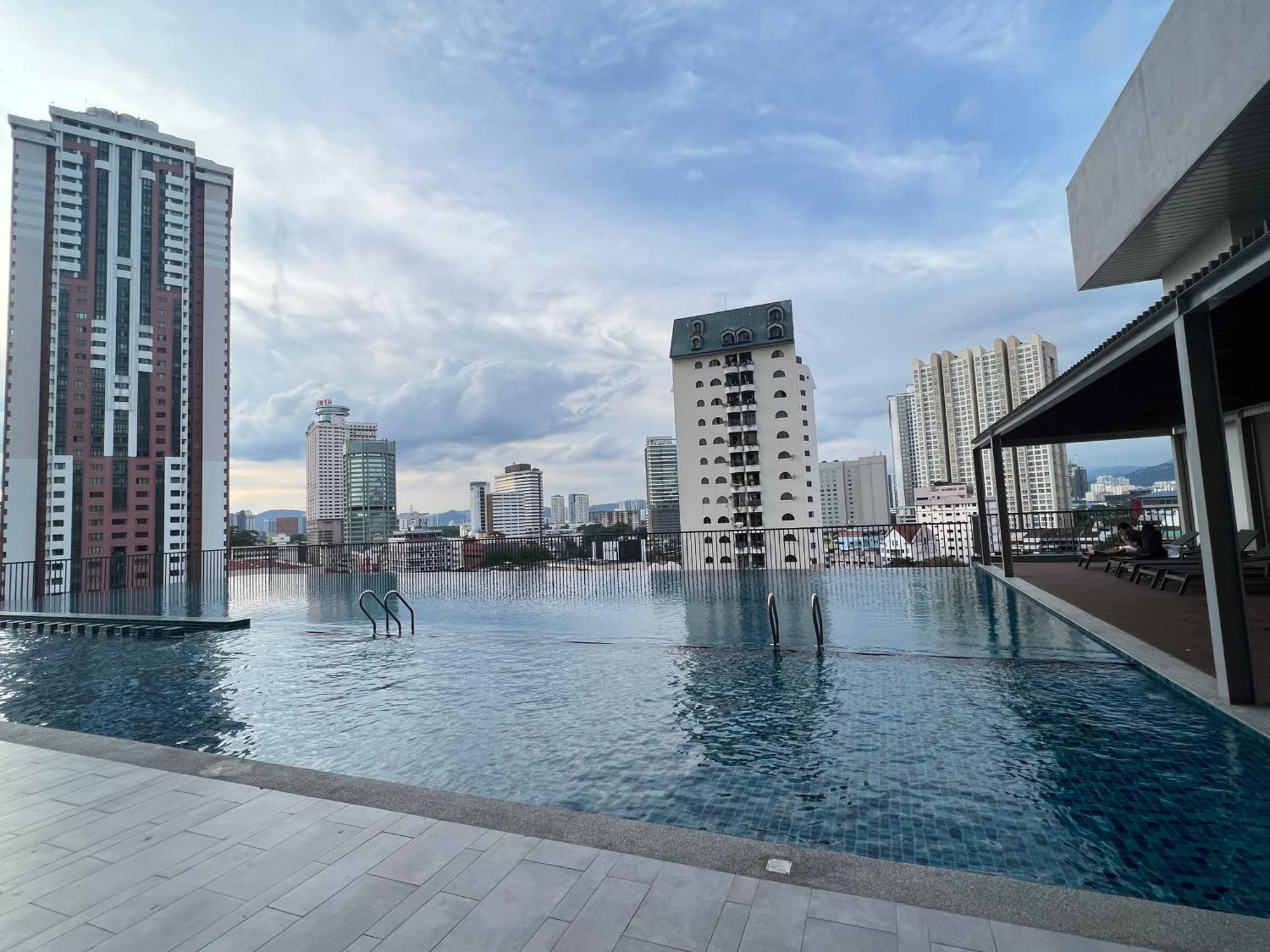 Chambers Luxury Suites Klcc Куала Лумпур Екстериор снимка